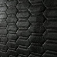 Замша искусственная стёганая «intipi» Lamborghini (чёрный/чёрный, ширина 1.35 м, толщина 5.9 мм)
